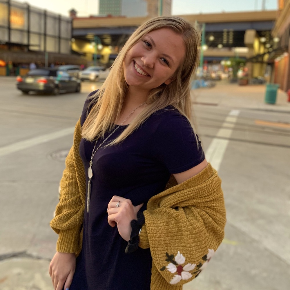 🔆Meet your Posher🔆